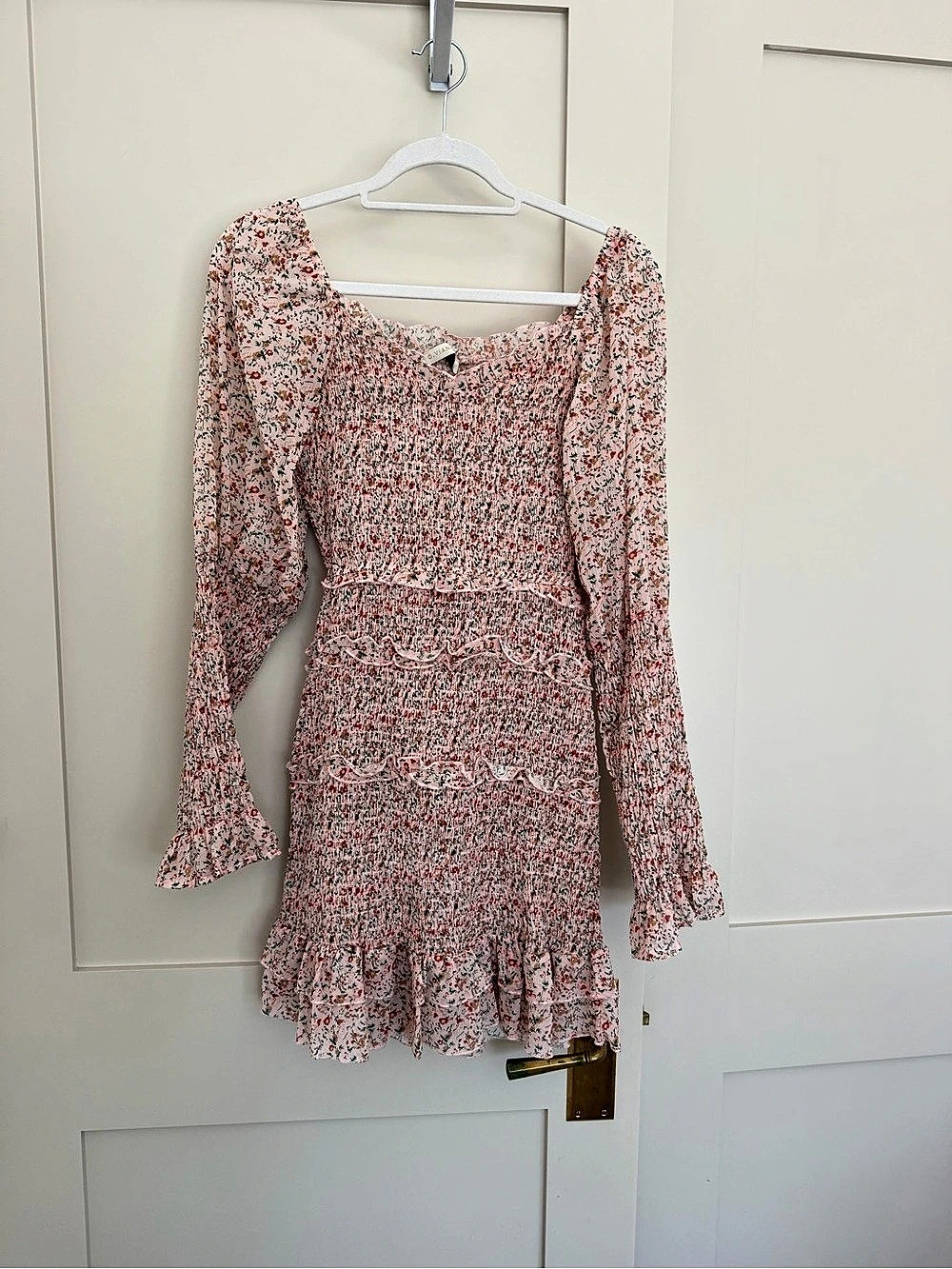 O. VIANCA Floral Smocked Mini Dress in Pink Size Medium Like New